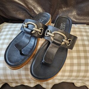 Franco Sarto Black and Gold Sandals, Sz 8